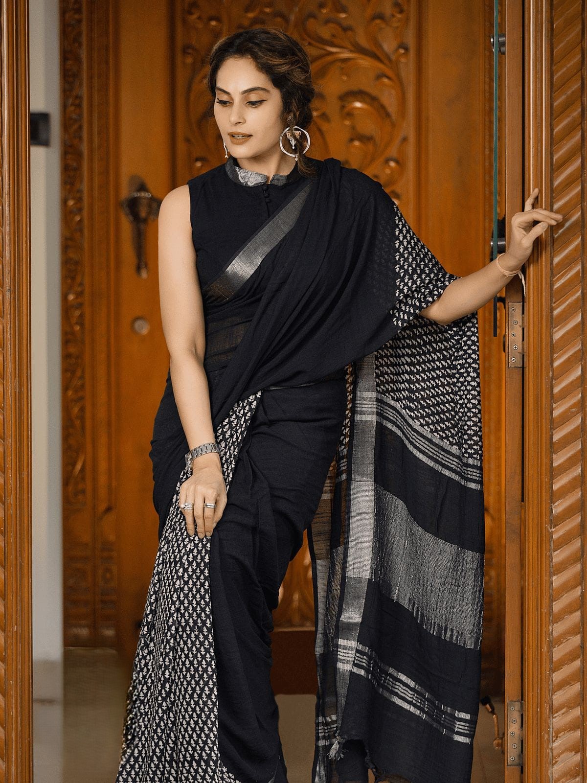 Soft Linen Print Saree - Magenta Pink